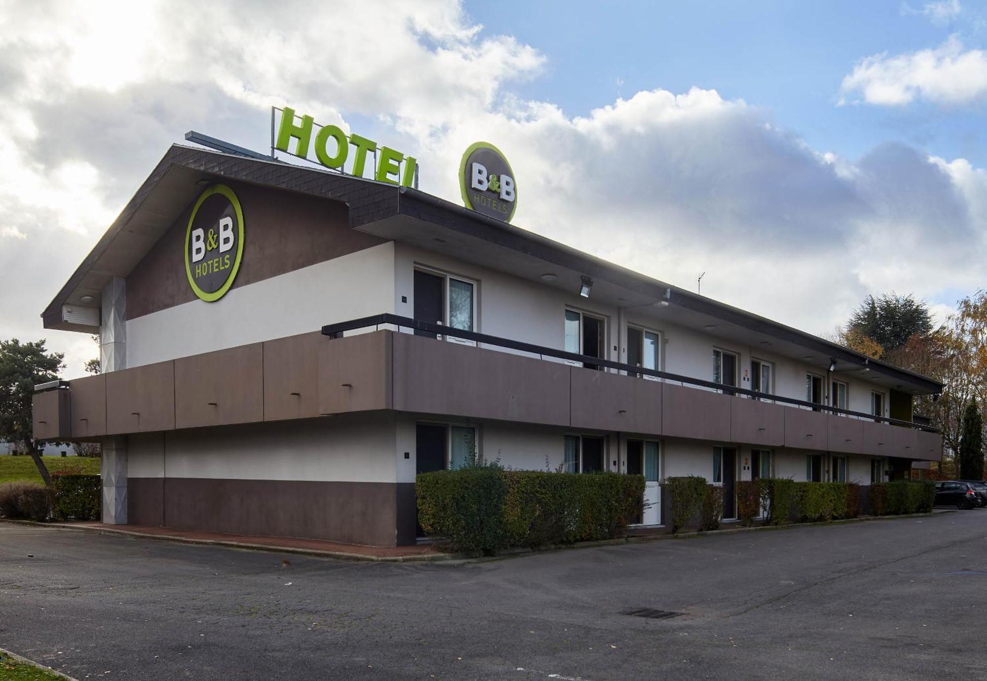 B&B Hotel Saclay Exteriör bild