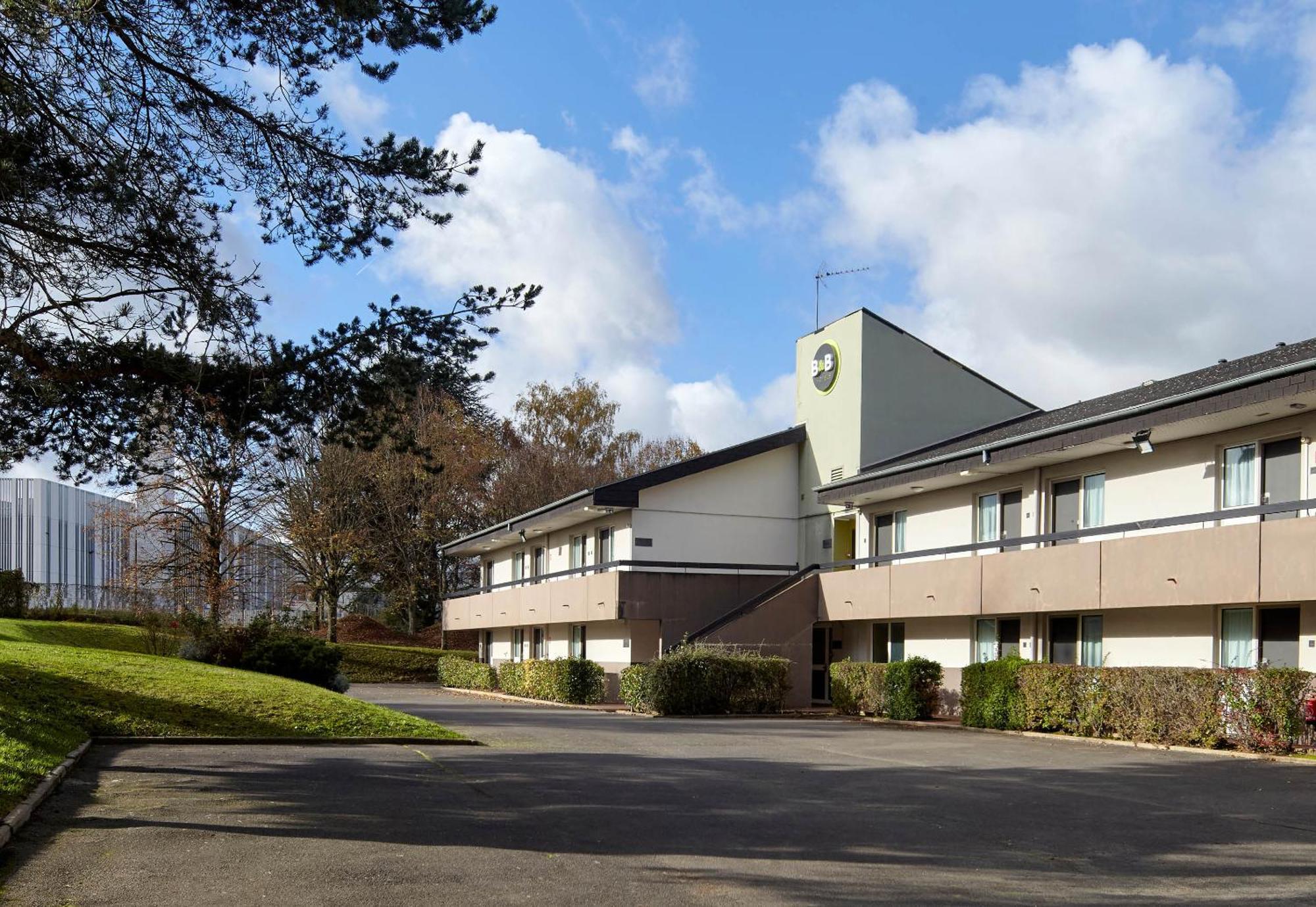 B&B Hotel Saclay Exteriör bild