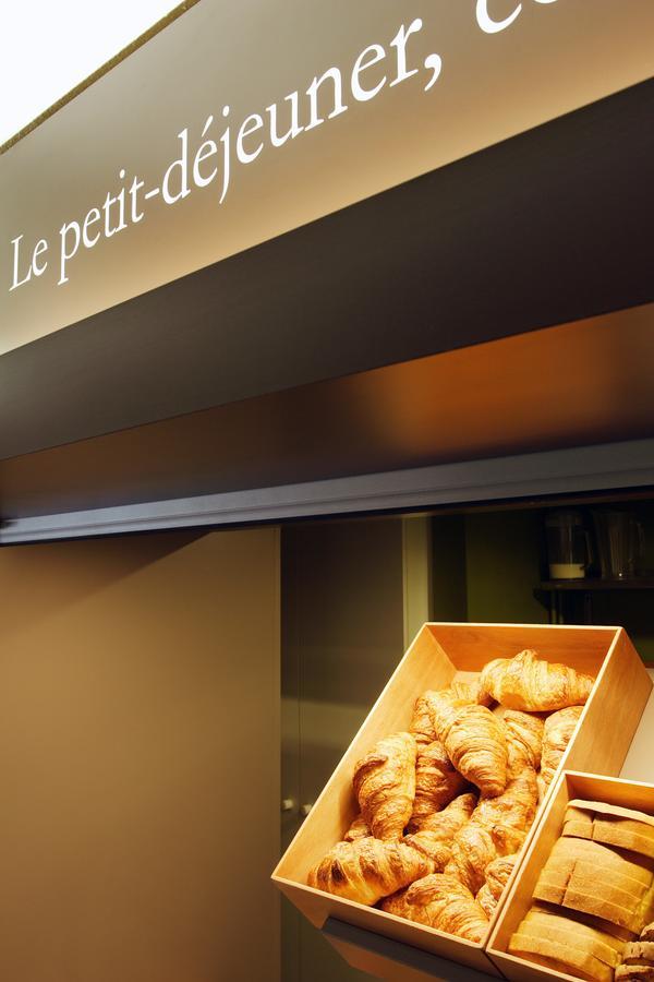 B&B Hotel Saclay Exteriör bild