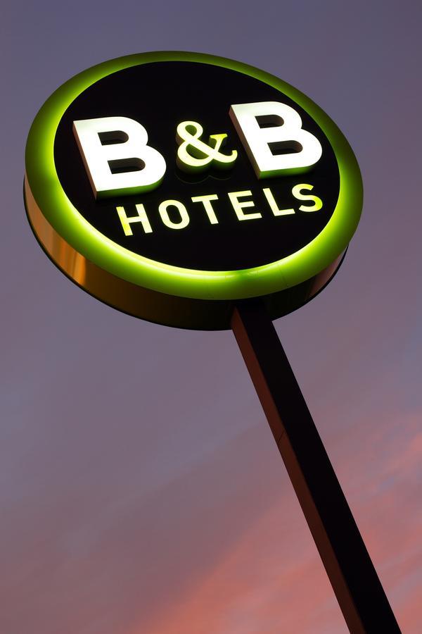 B&B Hotel Saclay Exteriör bild