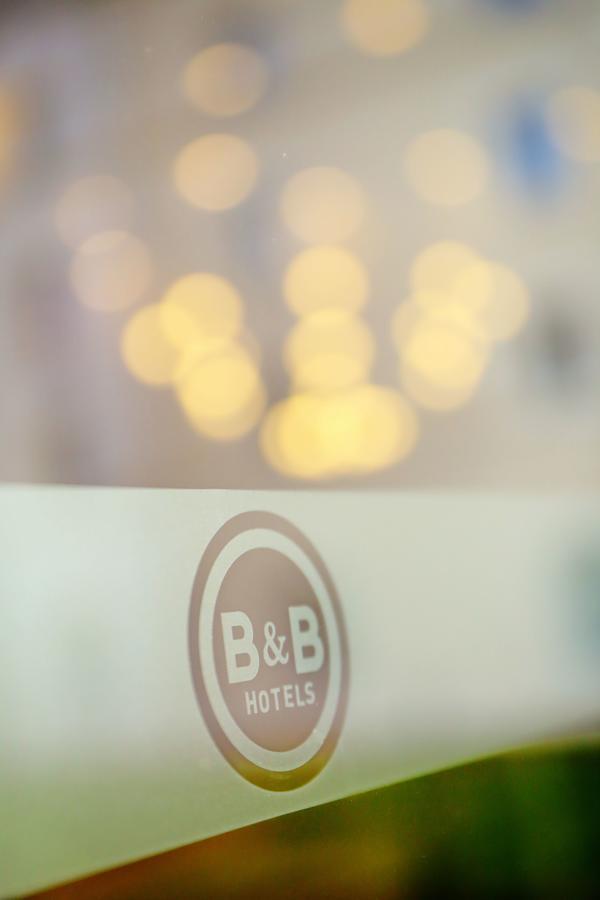 B&B Hotel Saclay Exteriör bild